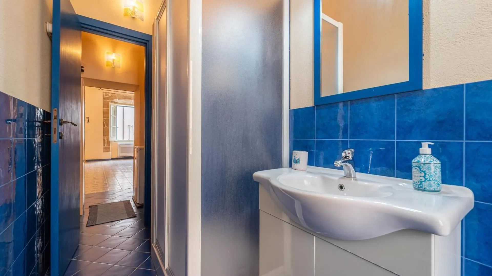 Buranti Guest House Альгеро 0*,  Италия